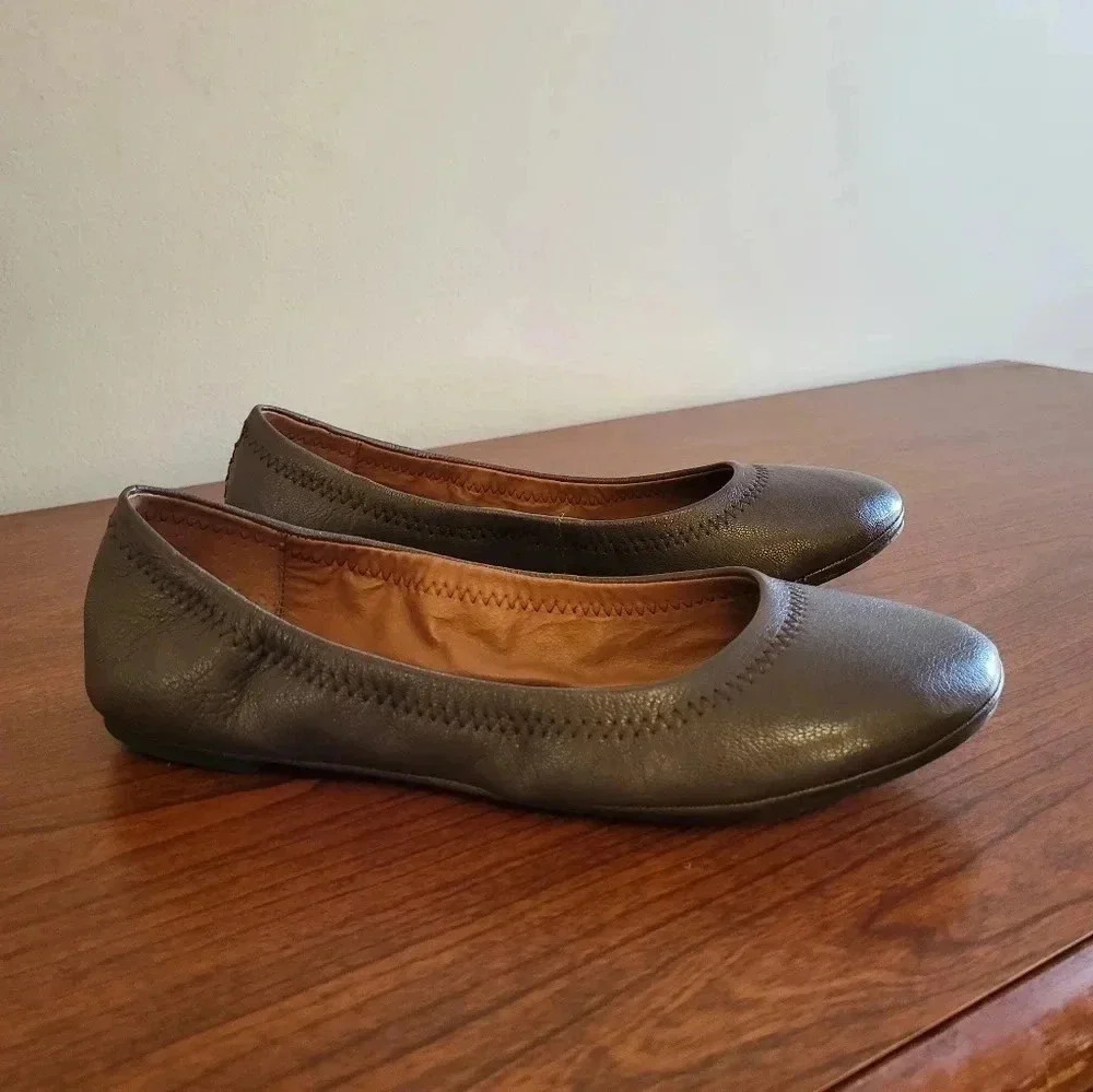 Lucky Brand Career Wear Minimalist Brown Emmie Round Toe Ballet Flats(7.5)